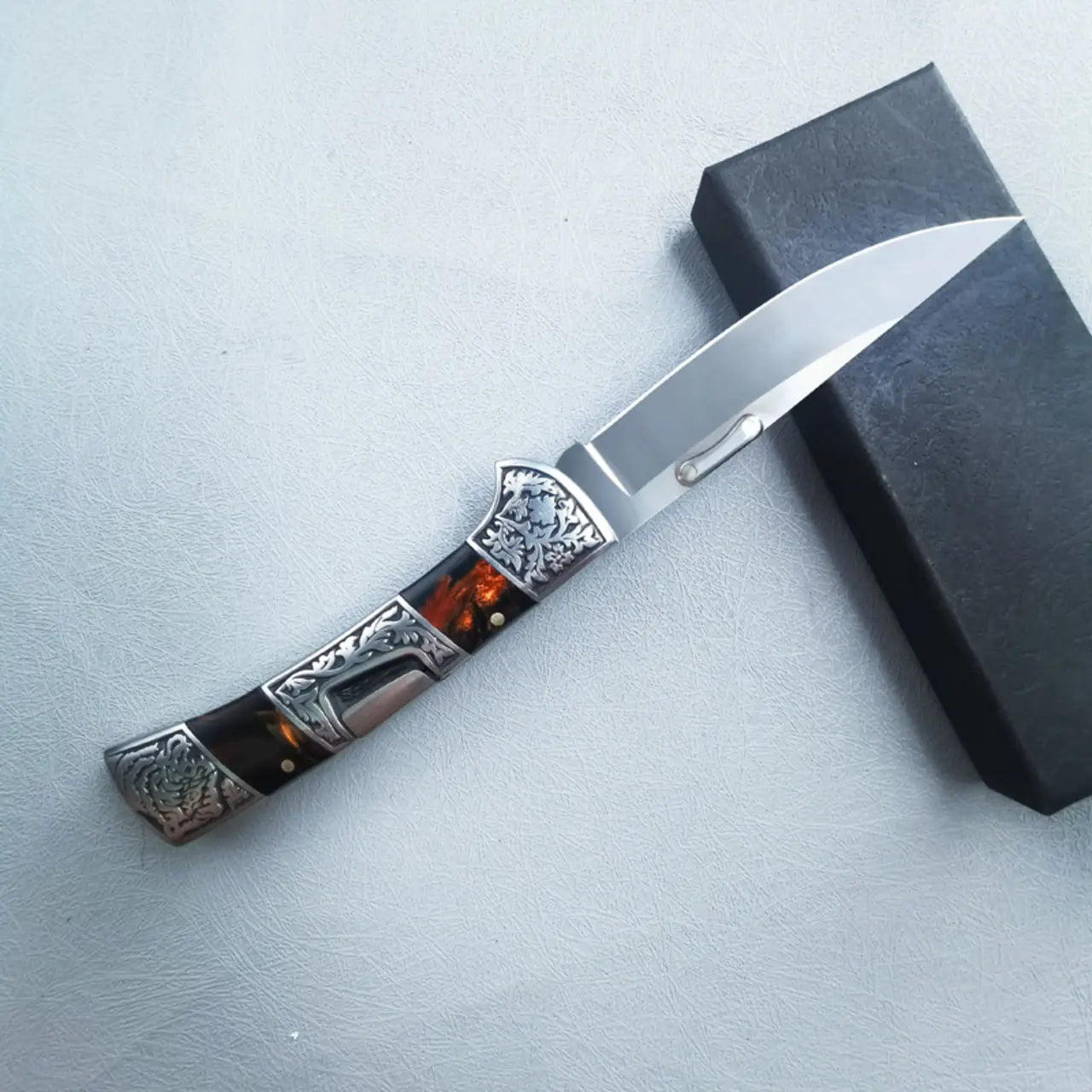 Classical Folding Knife
