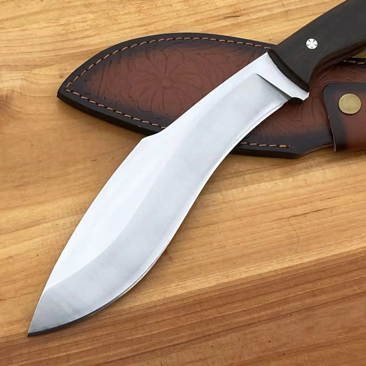 Kukri DC53 Knife